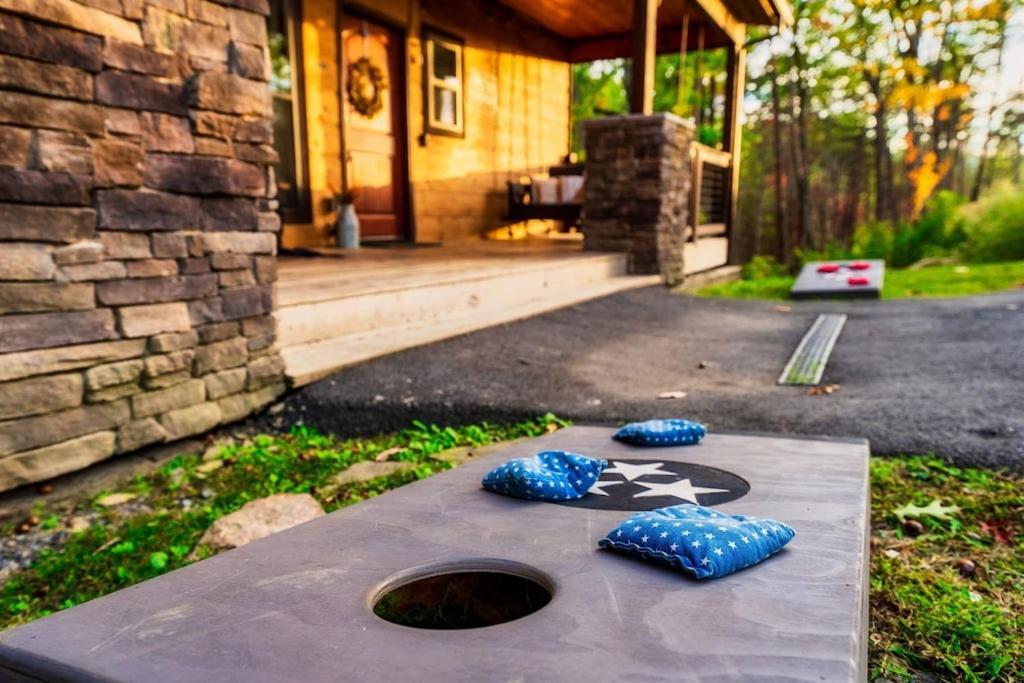 סביירוויל Nordic Mountain Modern Lodge - Family Friendly Luxury Cabin In Walden'S Ridge מראה חיצוני תמונה